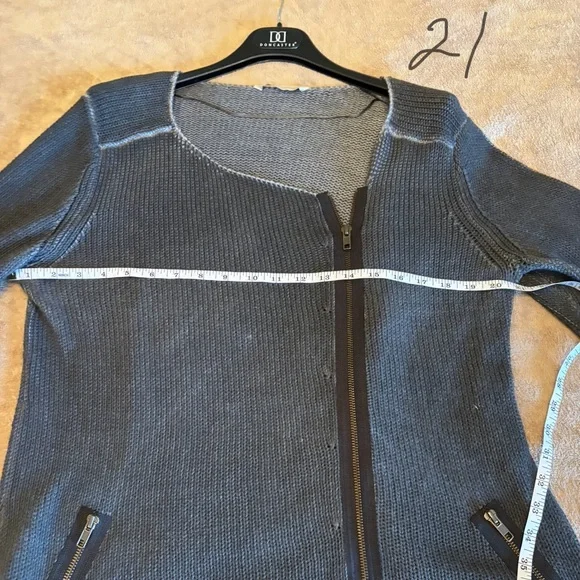 Soft Surroundings Sion Moto Sweater Gray Distressed Size Large Long Sleeve - Picture 4 of 5